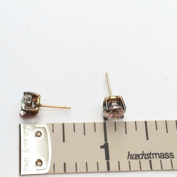 CAROLEE silver CZ stud earrings norm core classic capsule modest clear elegant - Picture 4 of 6